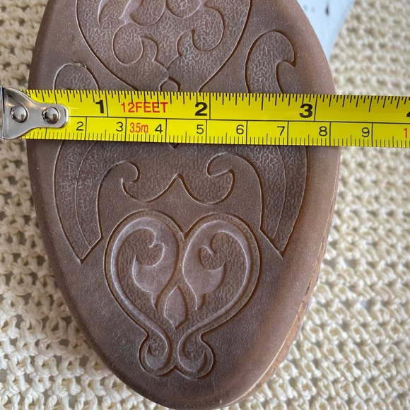 B.O.C. White Flower Cut Out Leather Cork Casual Summer Sandal- Sz-9 - Picture 14 of 16